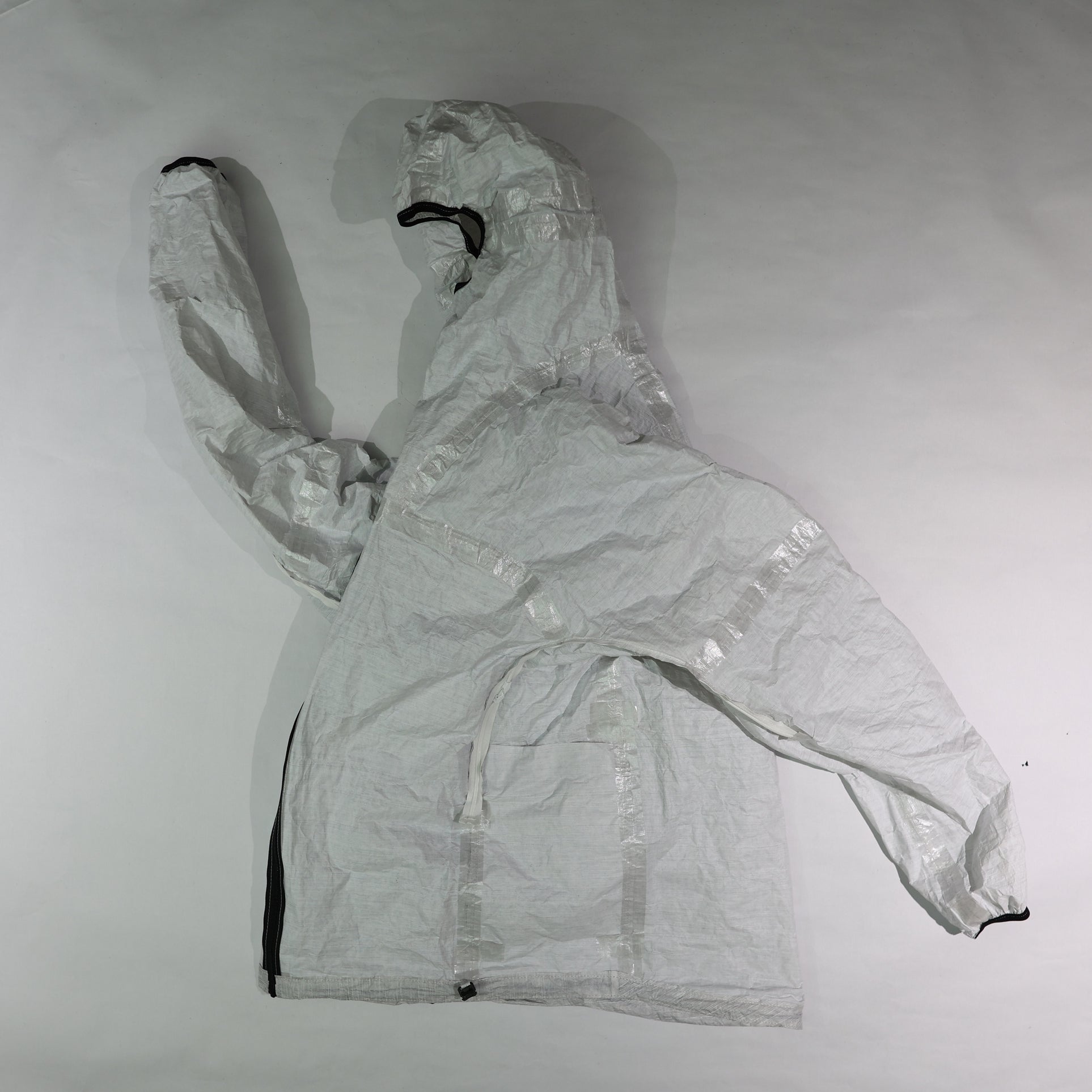 DYNEEMA_ STORM_SHELTER_  JACKET - Founder Edition